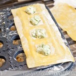 Avocado-Ravioli mit Portwein-Zwiebeln