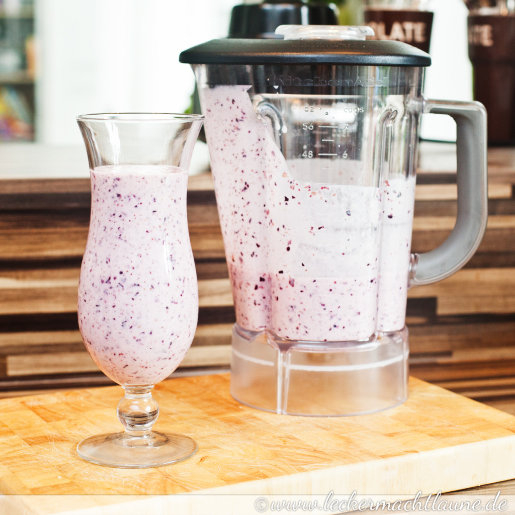 140923_blaubeer_wolken_smoothie_04