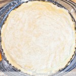 Parmesan-Tarte mit Tomaten-Salat
