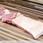 Porchetta auf Kartoffelpüree und Rosenkohl