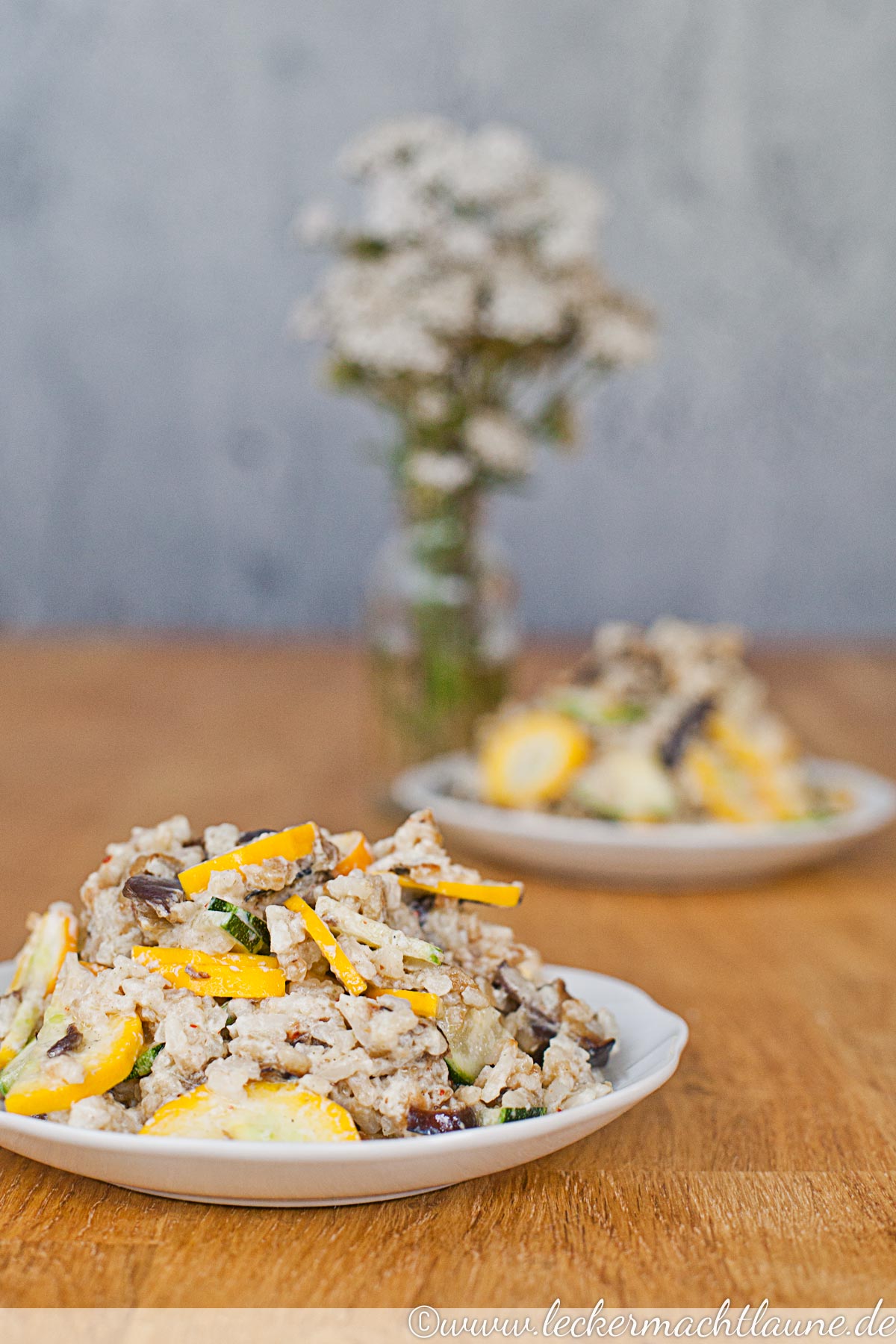 Reissalat mit Zucchini und Aubergine