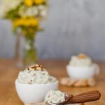 Zucchini-Walnuss-Aufstrich {zucchiniwoche}