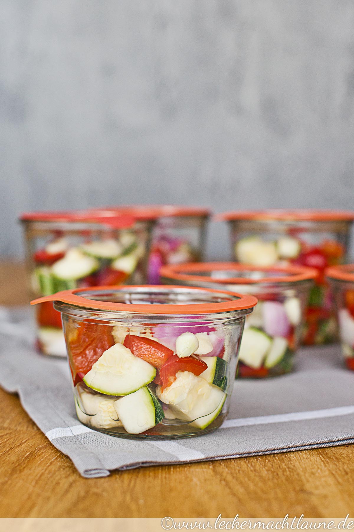 Paprika-Zucchini-Pickles