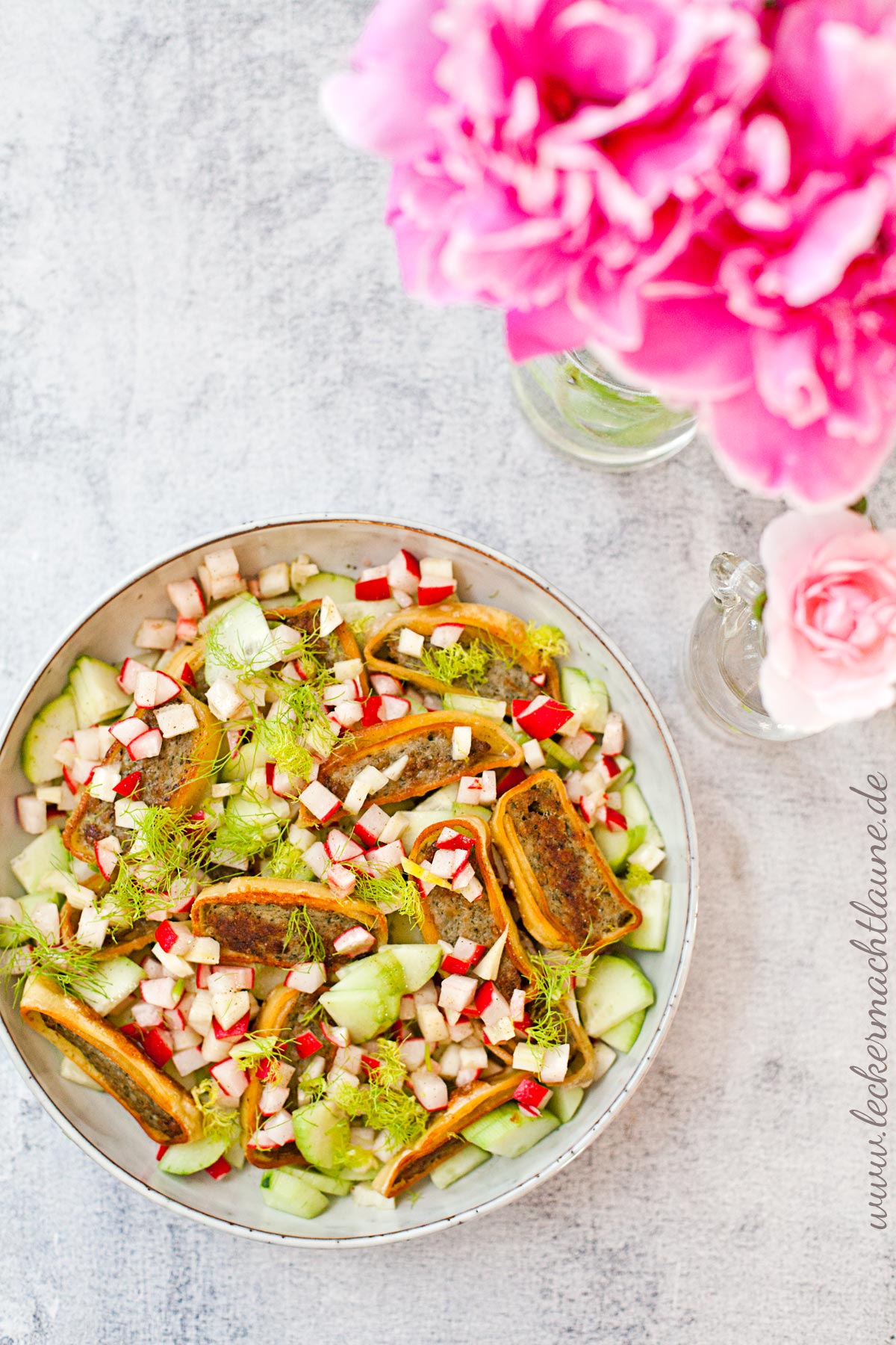Maultaschen-Gurken-Salat