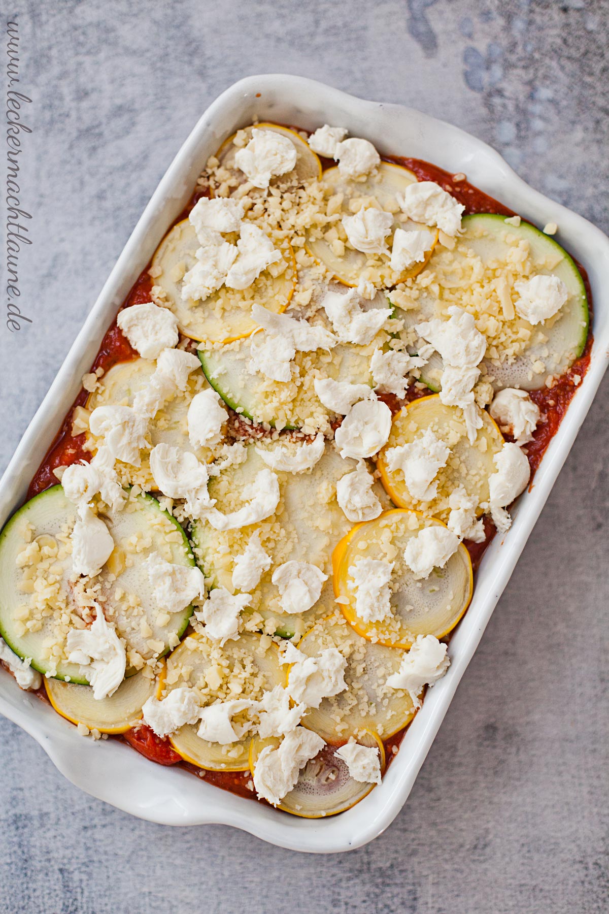 Zucchiniauflauf {zucchinischwemme - low carb} - lecker macht laune