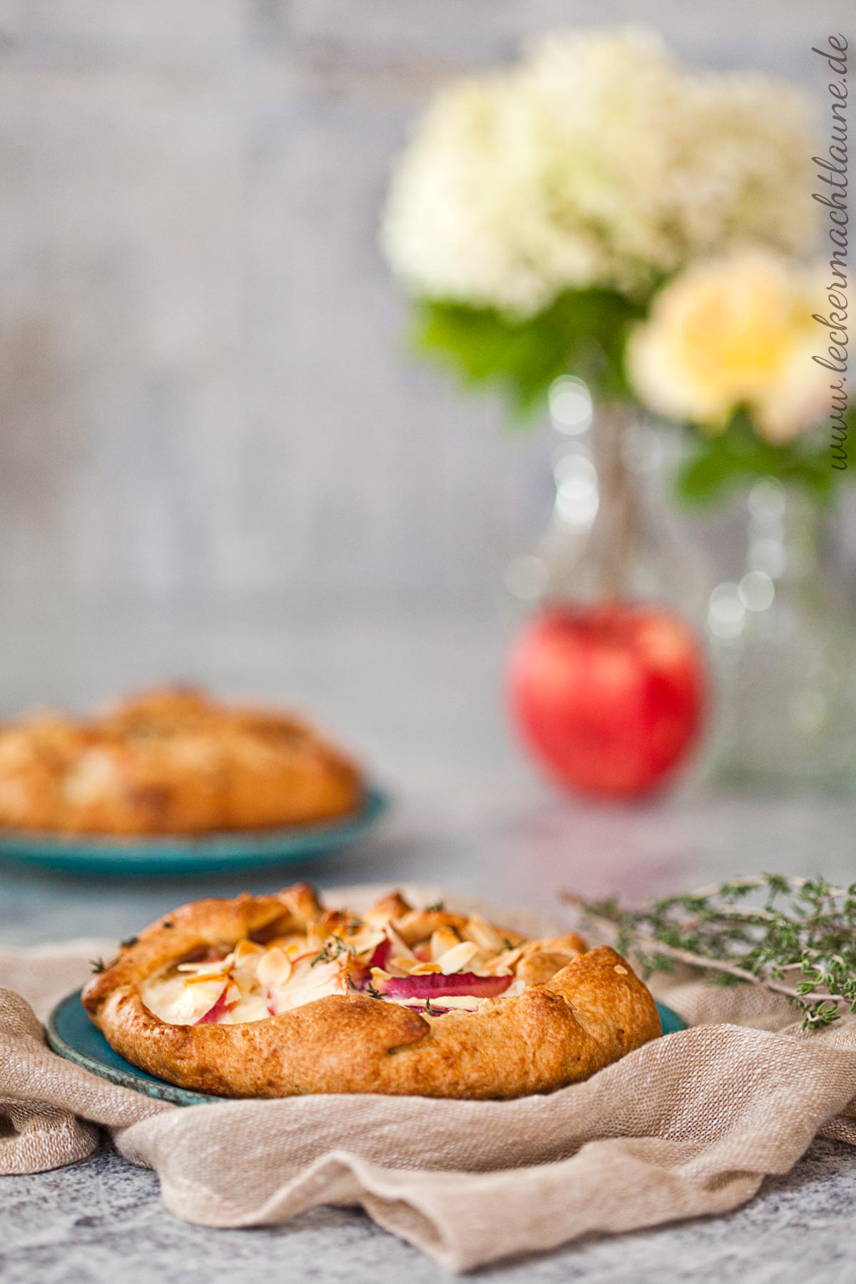 Nektarinen-Ricotta-Galette