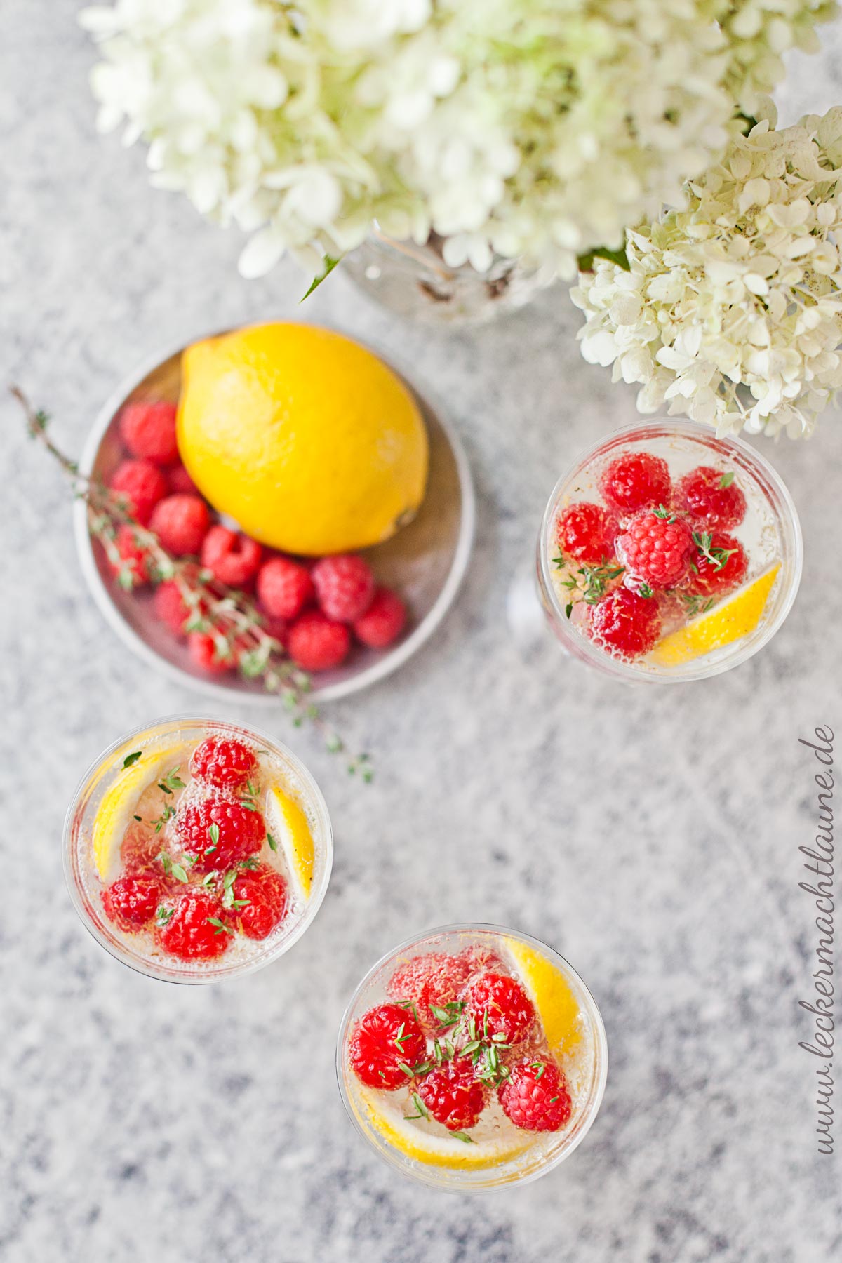 Zitronen-Thymian-Limonade