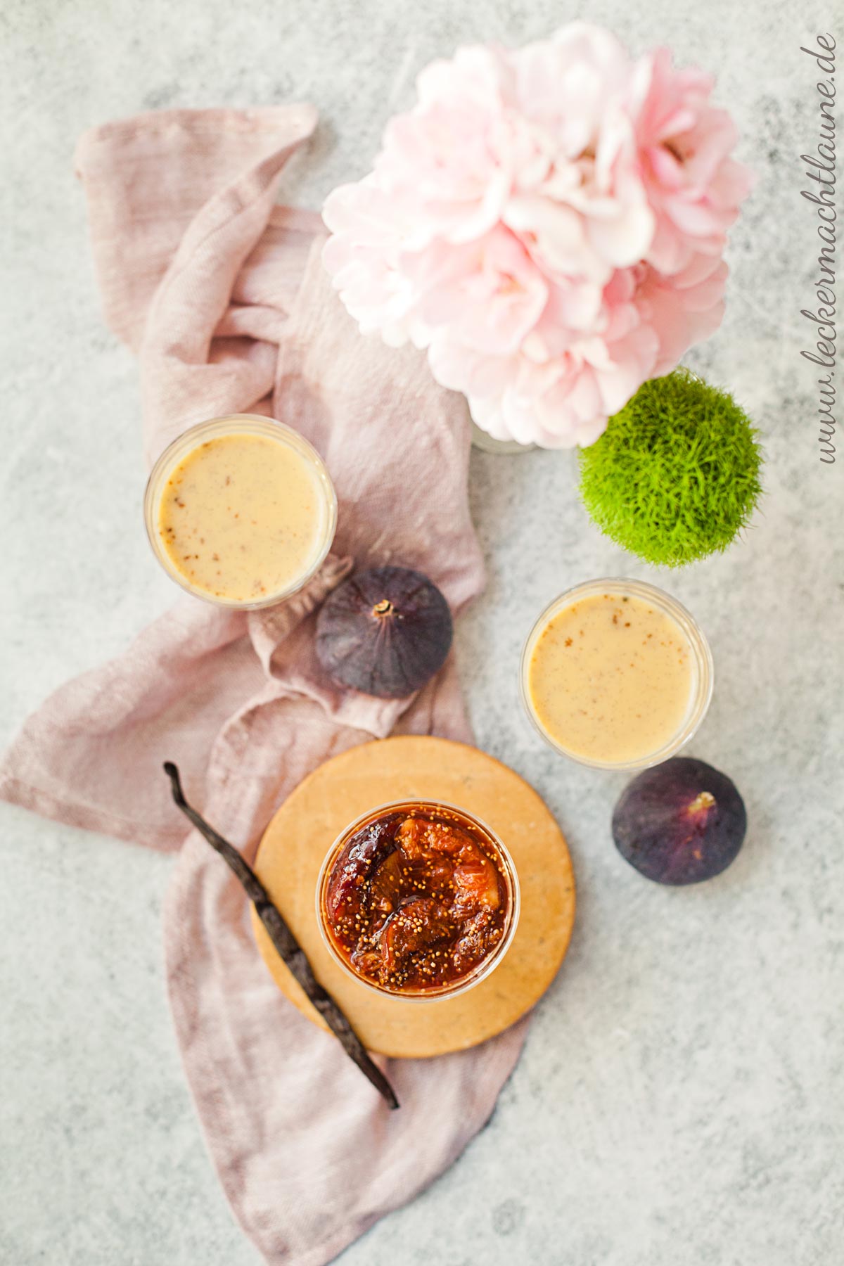 Panna Cotta mit karamellisierten Feigen