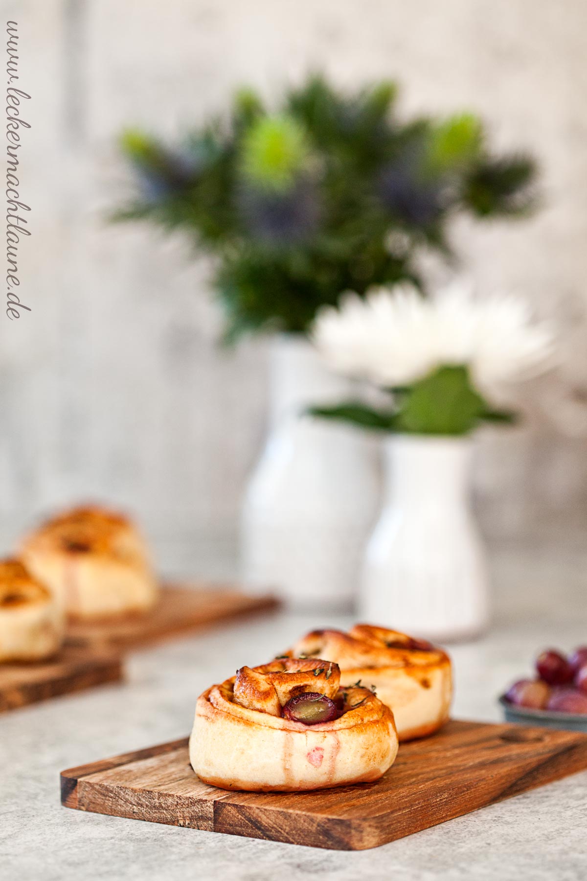 Trauben-Thymian-Buns