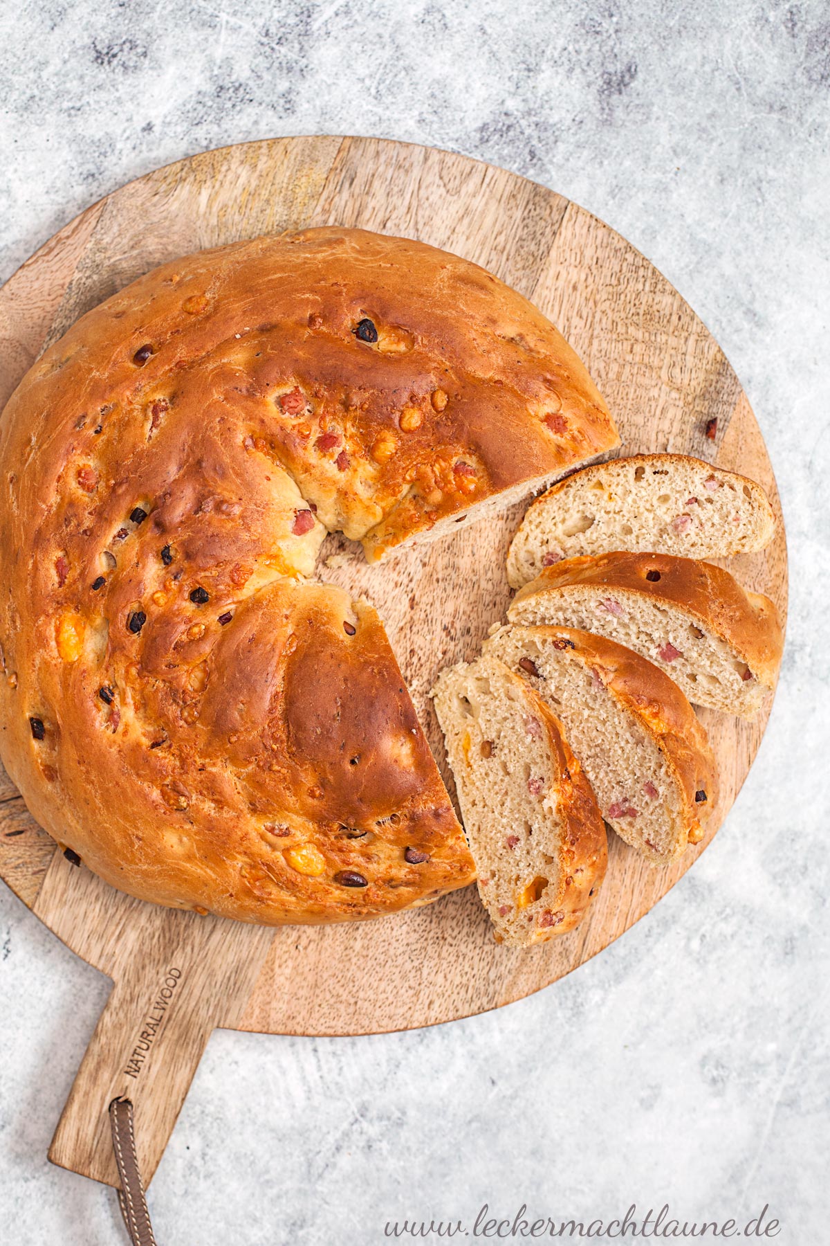 Rustikales Bauernbrot