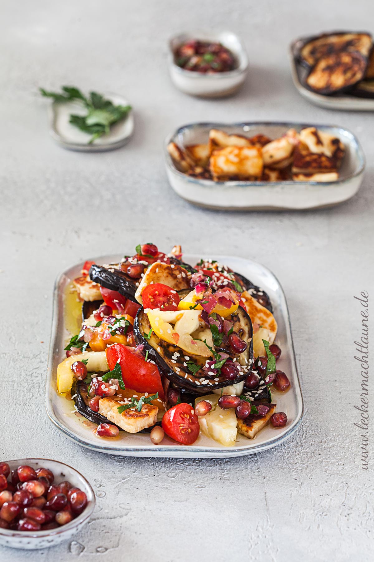 Auberginensalat mit Halloumi