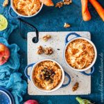 Süßer Apfel-Karotten-Salat mit Auberginentopping Apfel-Karotten-Salat