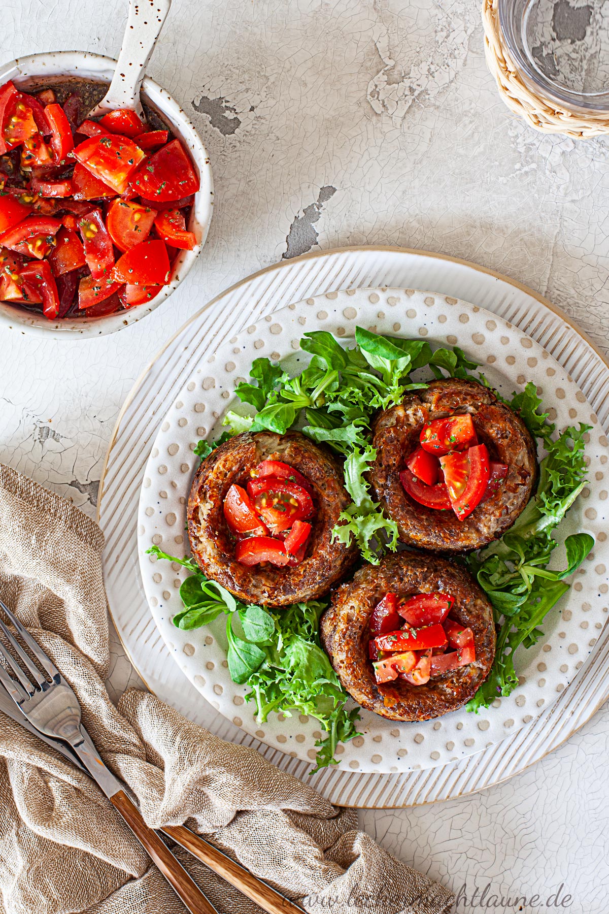 Hackfleisch-Kartoffel-Nester